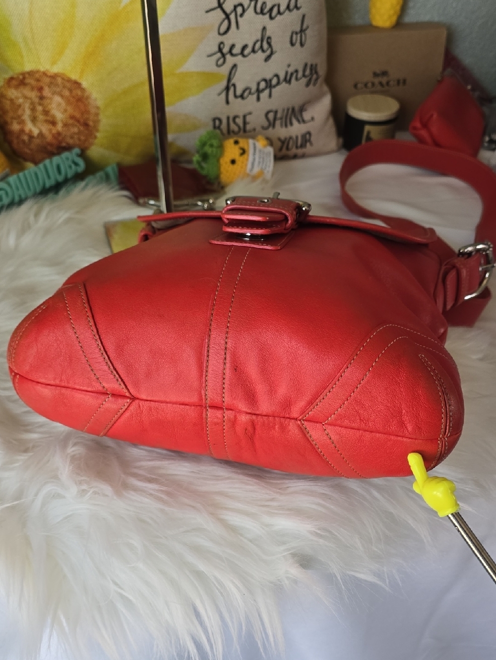 Coach Soho y2k G3S -8480 Orangy RED  Vintage Messenger Style Crossbody - Picture 8 of 16